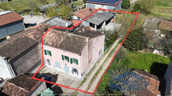 casa indipendente in vendita a Valeggio sul Mincio in zona Borghetto