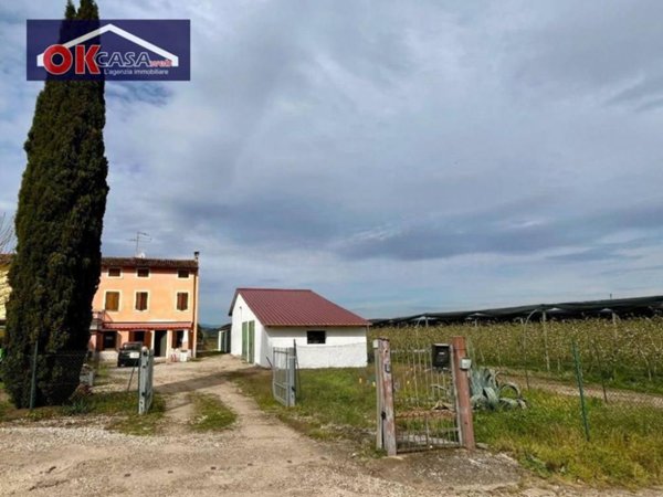 casa indipendente in vendita a Valeggio sul Mincio