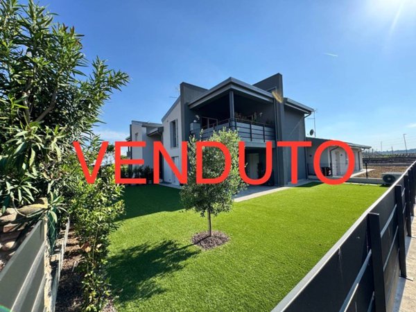appartamento in vendita a Valeggio sul Mincio in zona Santa Lucia