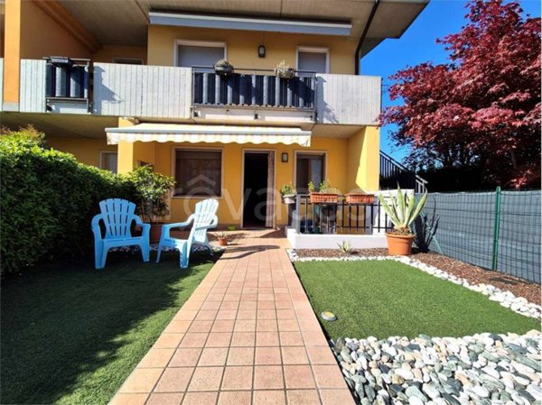 appartamento in vendita a Valeggio sul Mincio in zona Salionze