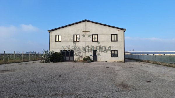 ufficio in vendita a Valeggio sul Mincio