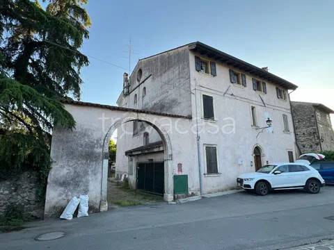 appartamento in vendita a Valeggio sul Mincio in zona Borghetto