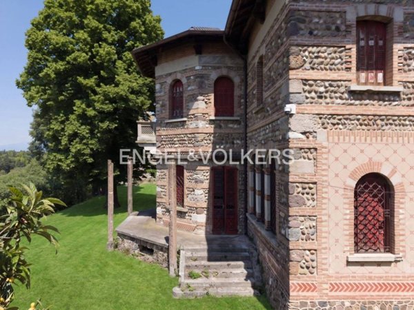 casa indipendente in vendita a Valeggio sul Mincio in zona Borghetto