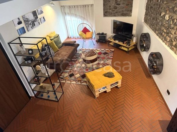 appartamento in vendita a Valeggio sul Mincio in zona Borghetto