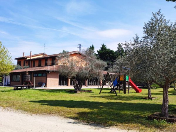 casa indipendente in vendita a Valeggio sul Mincio