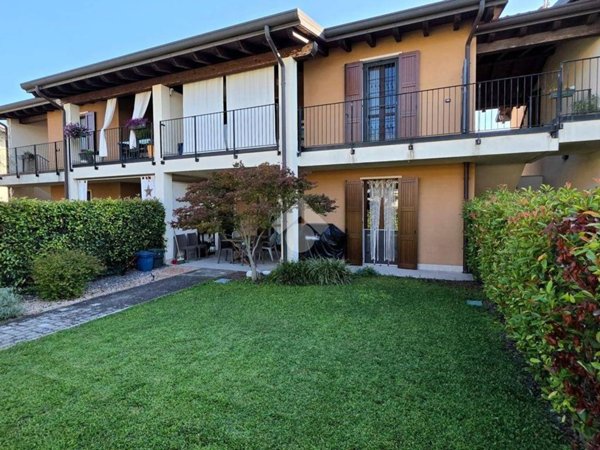 appartamento in vendita a Valeggio sul Mincio in zona Borghetto