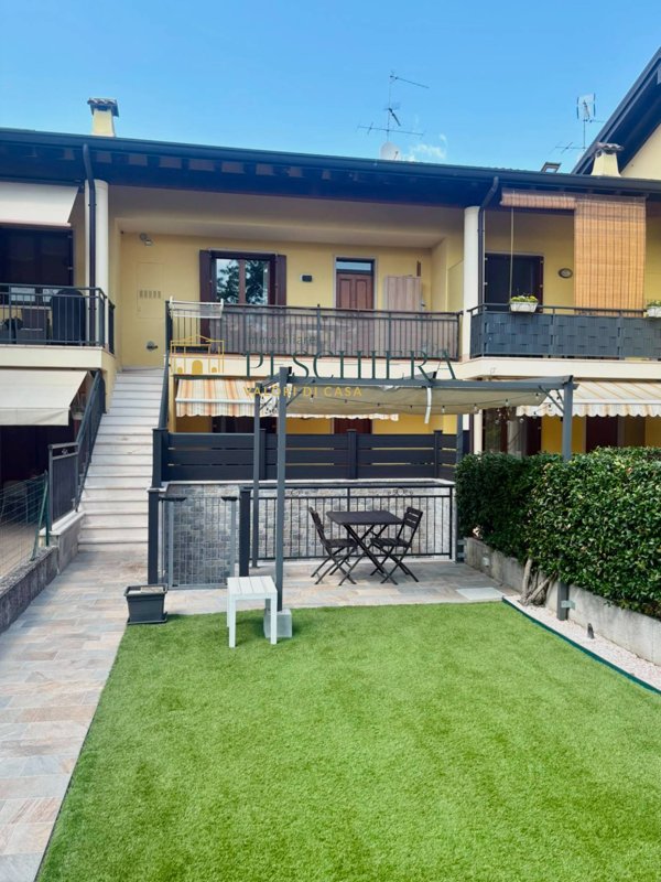 appartamento in vendita a Valeggio sul Mincio in zona Borghetto