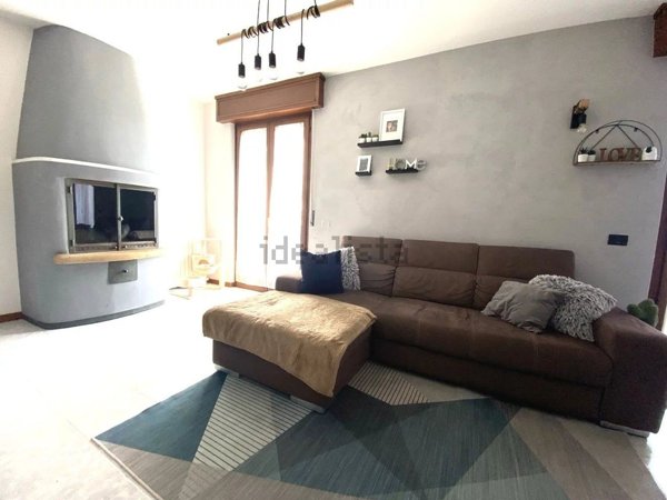 appartamento in vendita a Valeggio sul Mincio in zona Borghetto