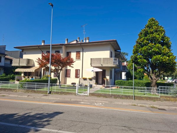 appartamento in vendita a Valeggio sul Mincio in zona Borghetto