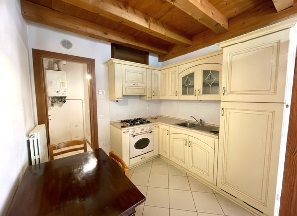 casa indipendente in vendita a Valeggio sul Mincio in zona Borghetto