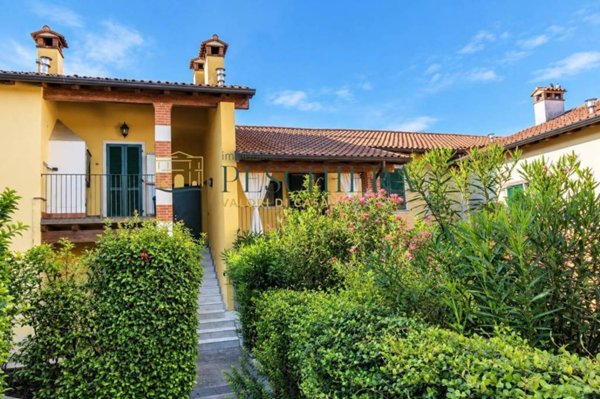 appartamento in vendita a Valeggio sul Mincio in zona Salionze