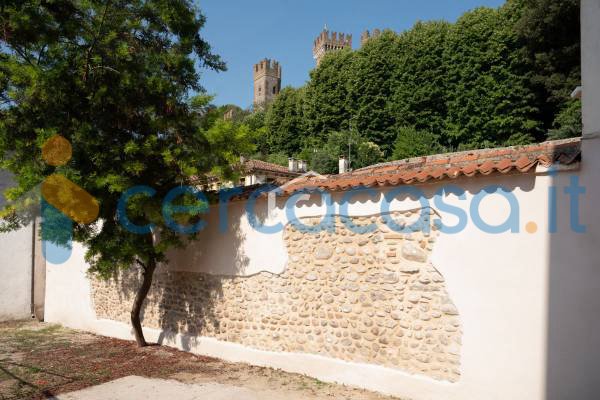 casa indipendente in vendita a Valeggio sul Mincio in zona Borghetto
