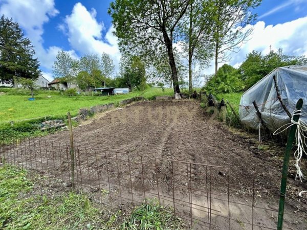 terreno agricolo in vendita a Velo Veronese