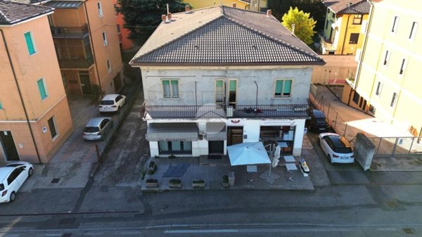 appartamento in vendita a Verona in zona Cadidavid