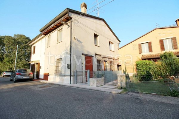 casa indipendente in vendita a Verona in zona San Pancrazio