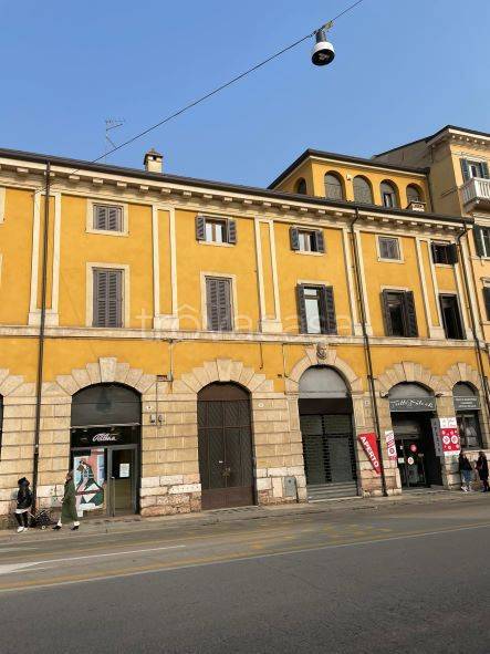 appartamento in vendita a Verona in zona Centro Storico