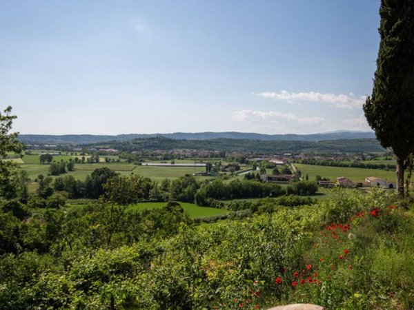 casa indipendente in vendita a Verona
