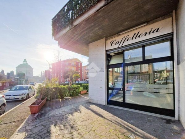 locale commerciale in vendita a Verona in zona San Michele Extra