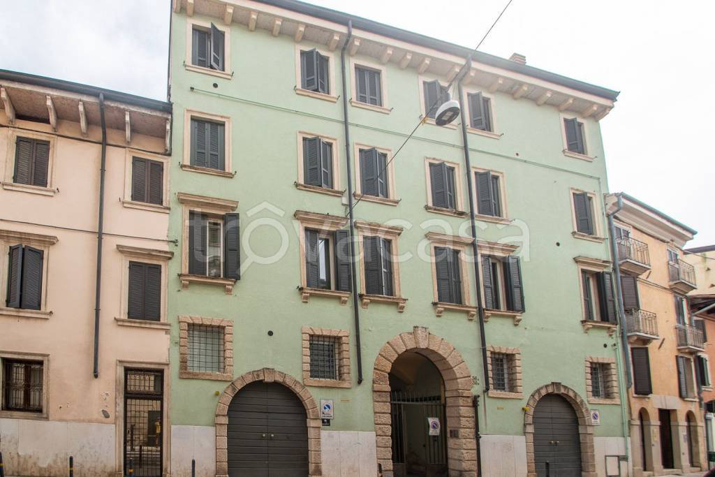 appartamento in vendita a Verona in zona Veronetta