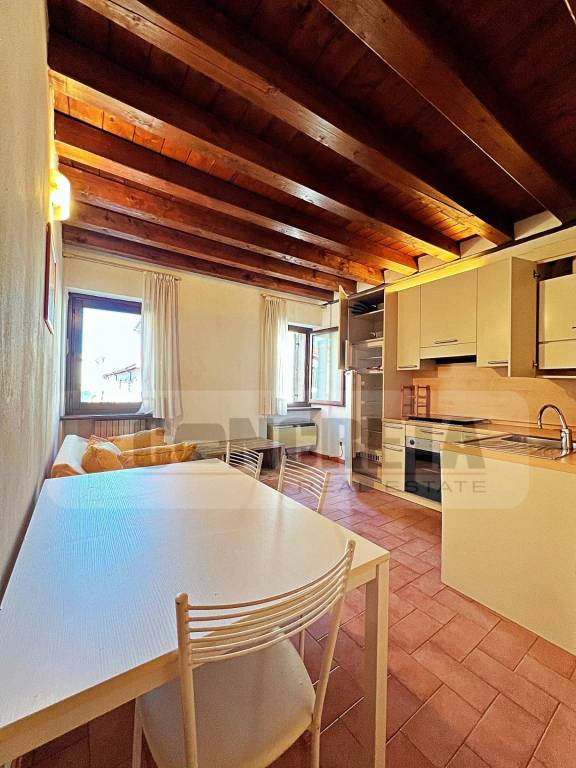 appartamento in vendita a Verona in zona Veronetta