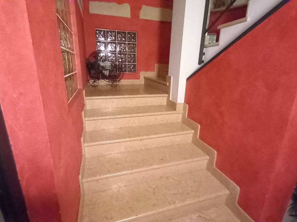 intera palazzina in vendita a Verona in zona Borgo Milano