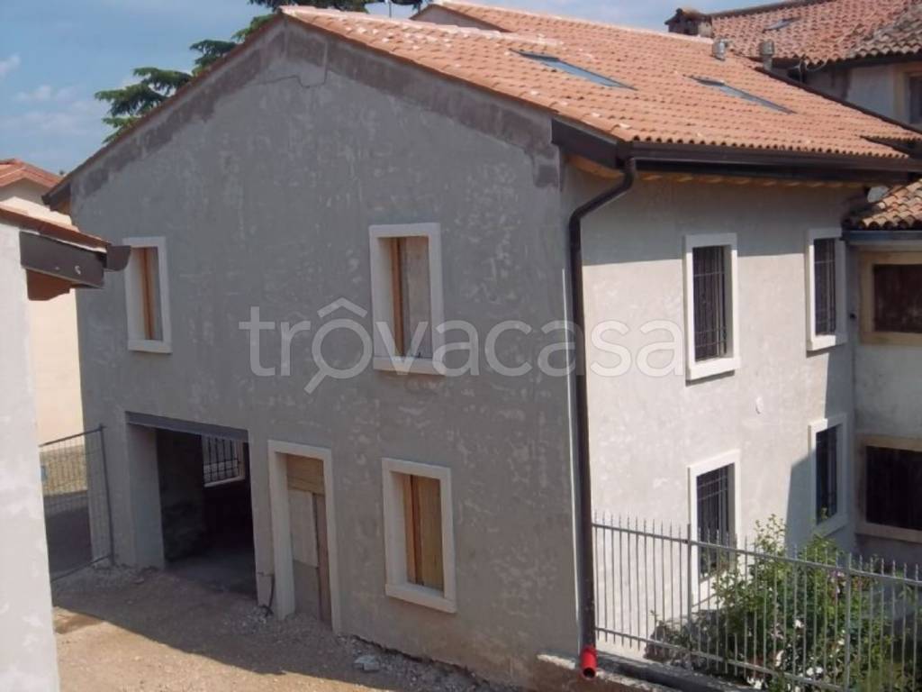 casa indipendente in vendita a Verona in zona Musicisti / Santa Croce