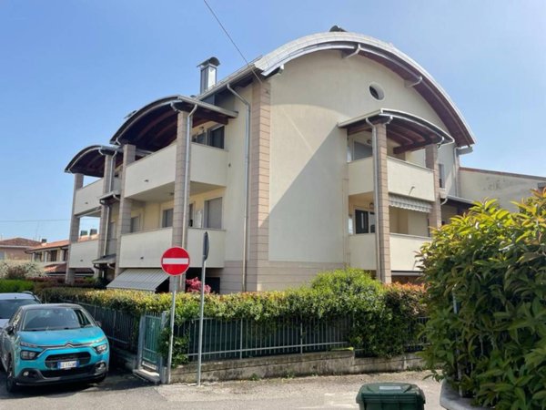 appartamento in vendita a Verona in zona San Massimo all'Adige