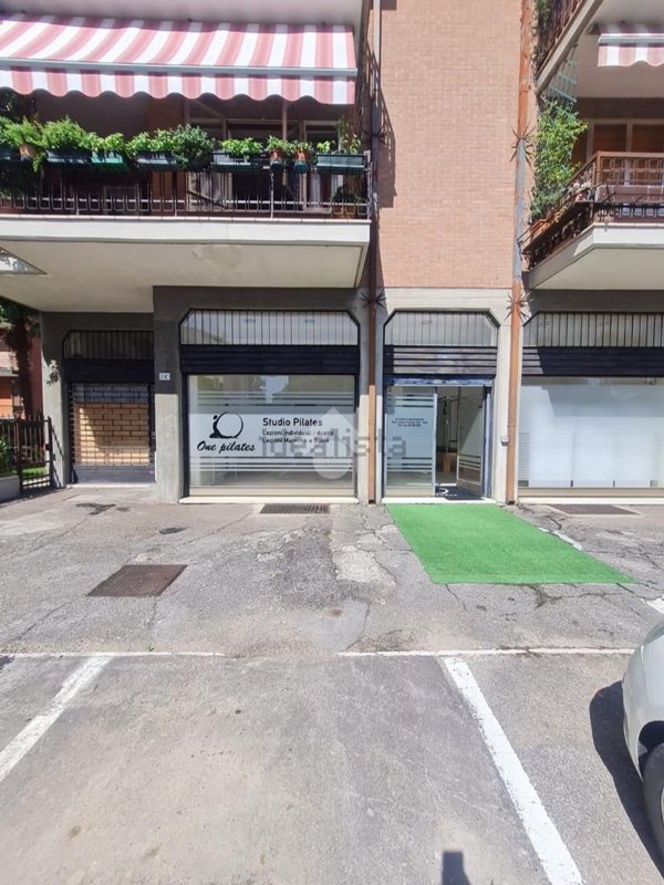 negozio in vendita a Verona in zona Borgo Milano