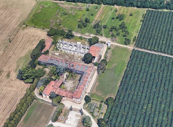 intera palazzina in vendita a Verona in zona Chievo