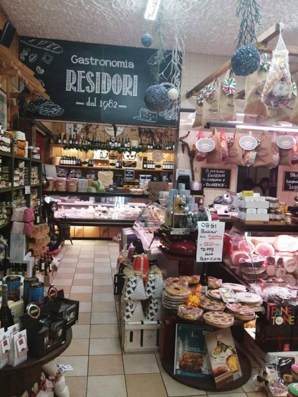 locale commerciale in vendita a Verona
