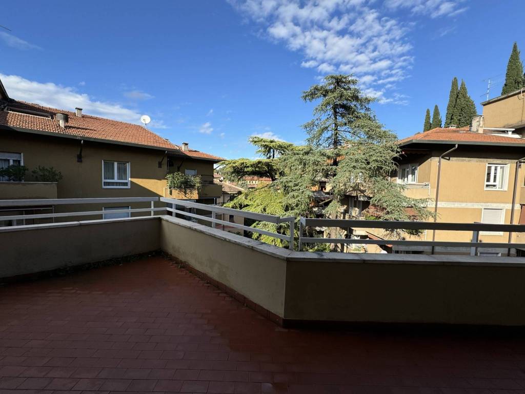appartamento in vendita a Verona in zona Borgo Trento