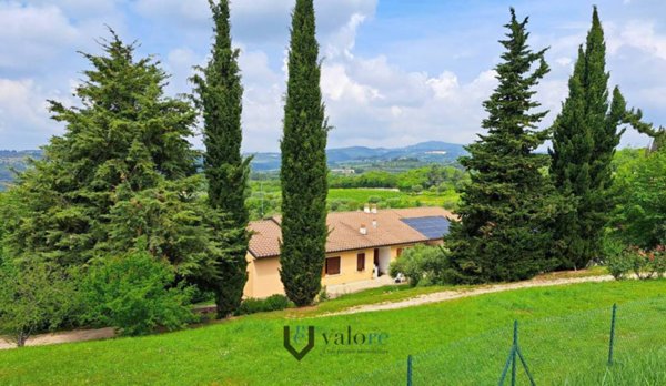 casa indipendente in vendita a Verona