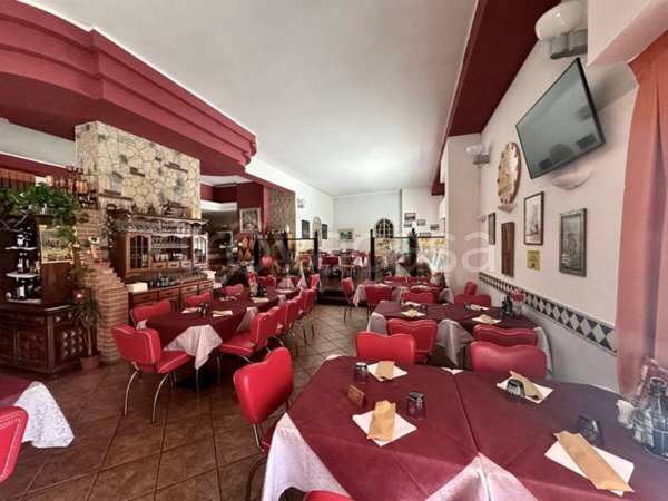 negozio in vendita a Verona