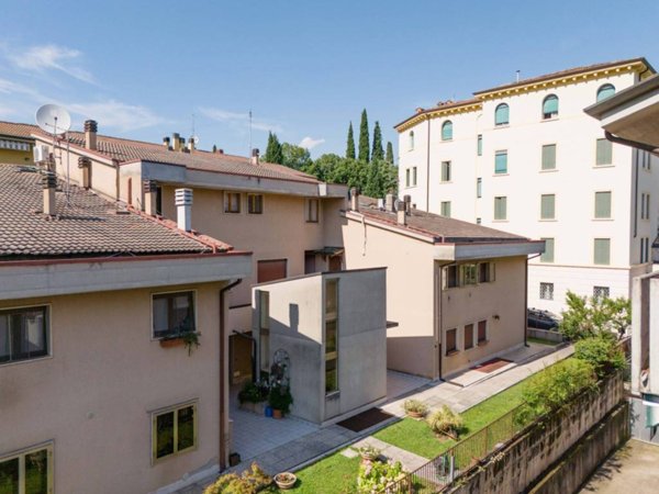 appartamento in vendita a Verona