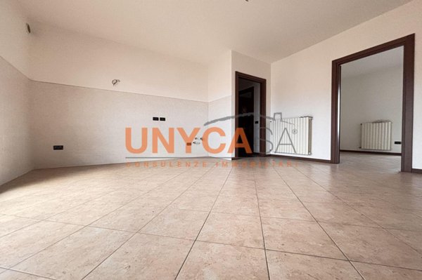 appartamento in vendita a Verona in zona Borgo Roma