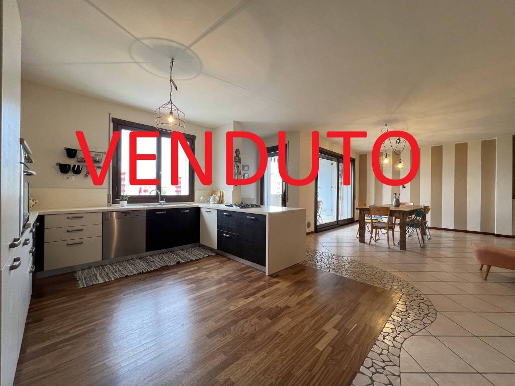 appartamento in vendita a Verona in zona San Michele Extra