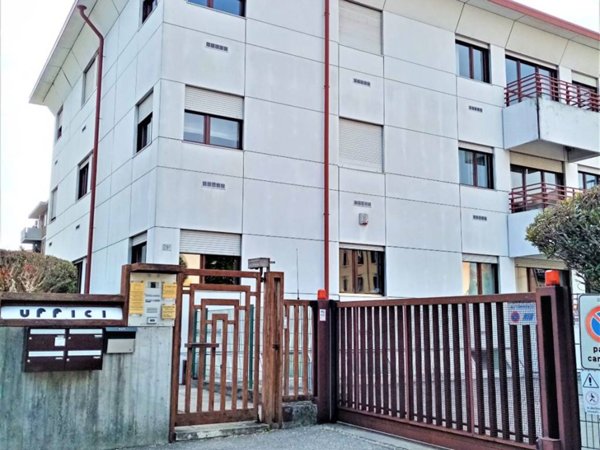 ufficio in vendita a Verona in zona Borgo Milano