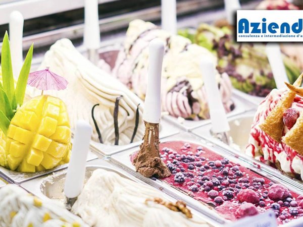 negozio in vendita a Verona in zona Centro Storico