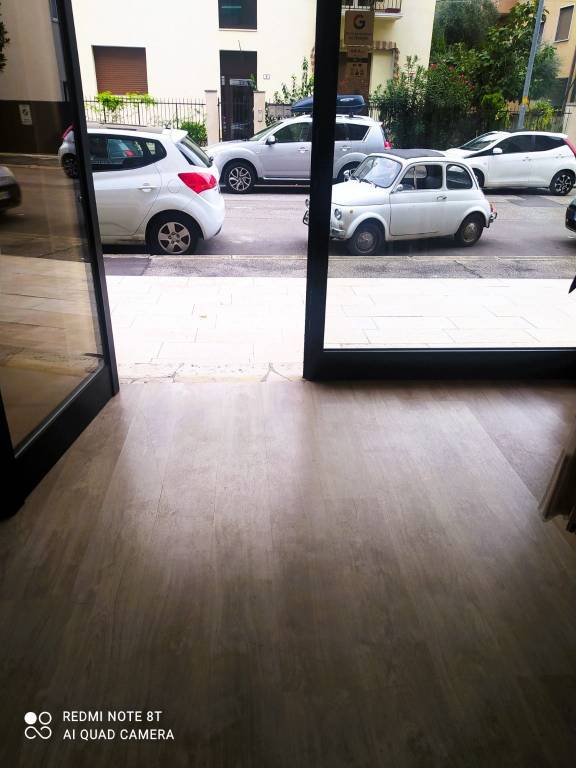 negozio in vendita a Verona in zona Golosine