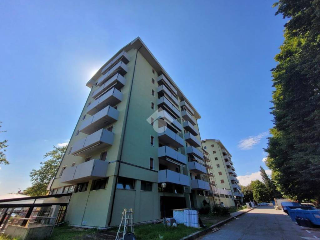 appartamento in vendita a Verona in zona Borgo Roma