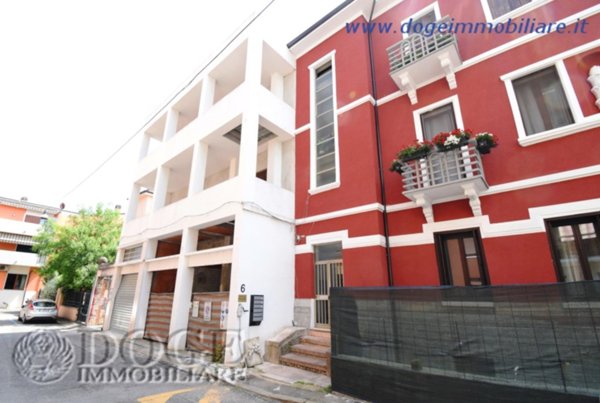 appartamento in vendita a Verona in zona Centro Storico