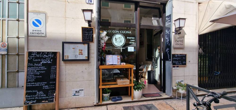 negozio in vendita a Verona in zona Centro Storico