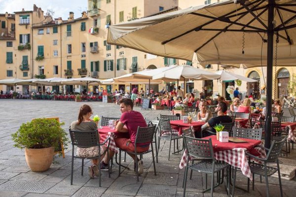 negozio in vendita a Verona in zona Borgo Milano