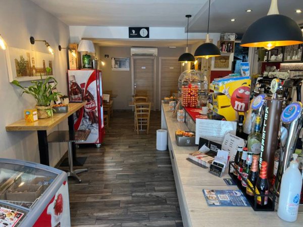 negozio in vendita a Verona in zona Borgo Milano
