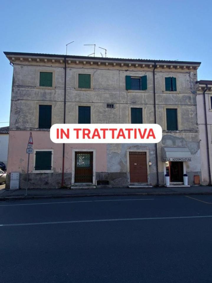 appartamento in vendita a Verona in zona Montorio Veronese