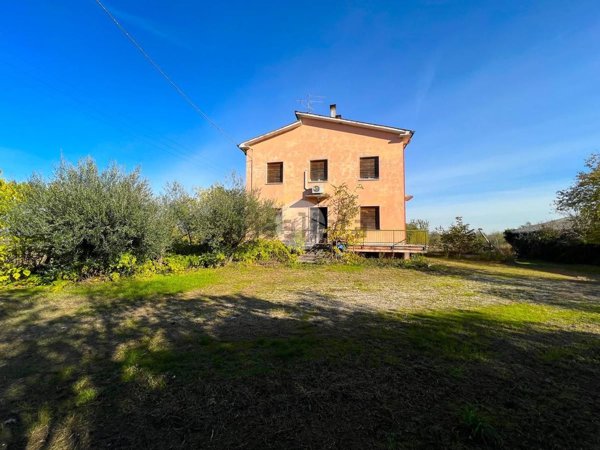 casa indipendente in vendita a Verona in zona San Massimo all'Adige