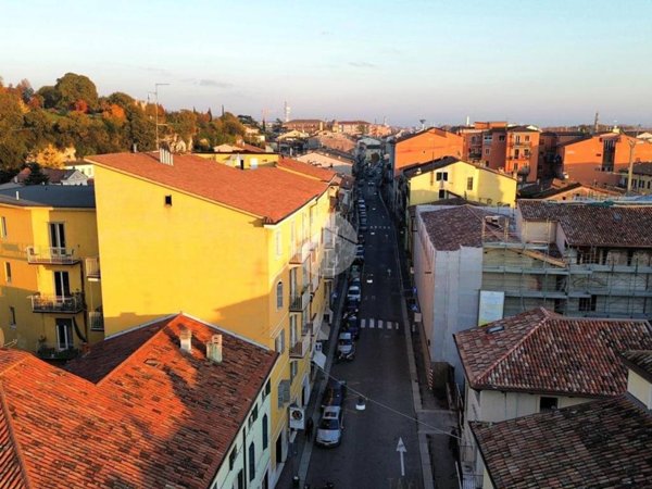 appartamento in vendita a Verona in zona Veronetta