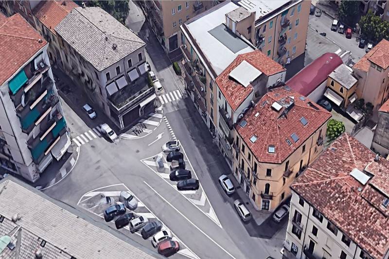 negozio in vendita a Verona in zona San Michele
