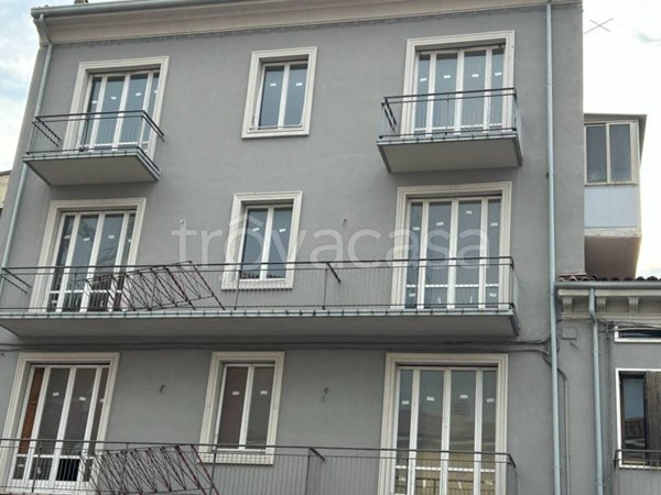 appartamento in vendita a Verona in zona Santa Lucia