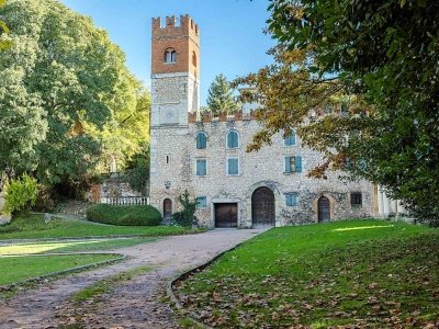 casa indipendente in vendita a Verona